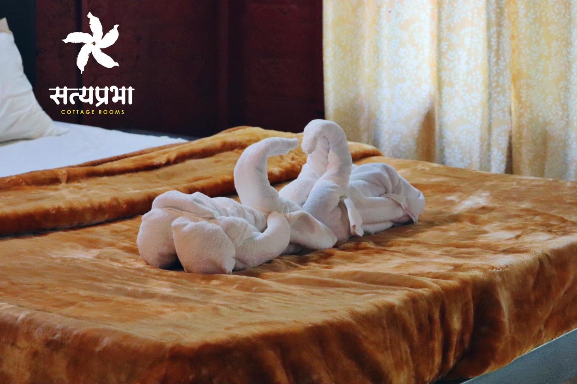 Satyaprabha Cottage Rooms Kudal  ภายนอก รูปภาพ